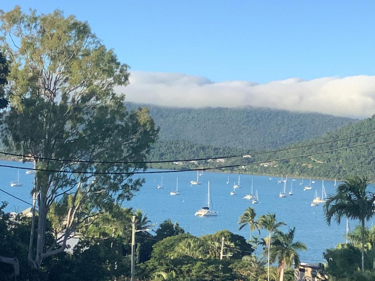 Studio Apartment With Seaview Airlie Beach Kültér fotó