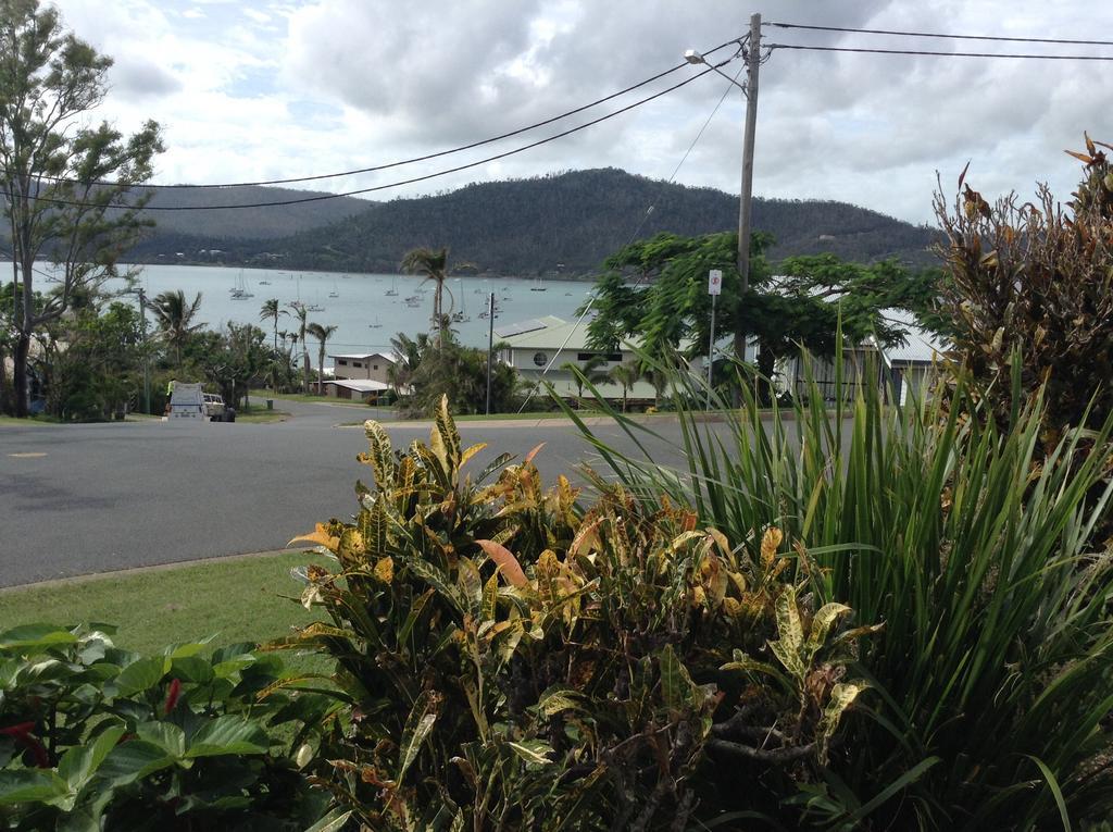 Studio Apartment With Seaview Airlie Beach Kültér fotó